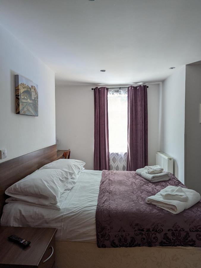 Barley Sheaf, Old Bridge Street En Suite Rooms, Room Only Truro Bagian luar foto