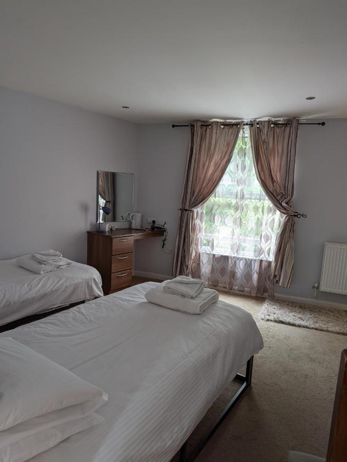 Barley Sheaf, Old Bridge Street En Suite Rooms, Room Only Truro Bagian luar foto