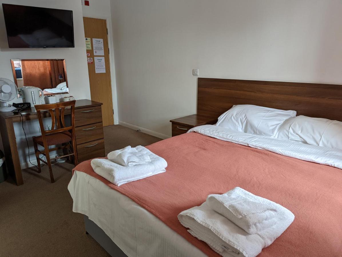 Barley Sheaf, Old Bridge Street En Suite Rooms, Room Only Truro Bagian luar foto