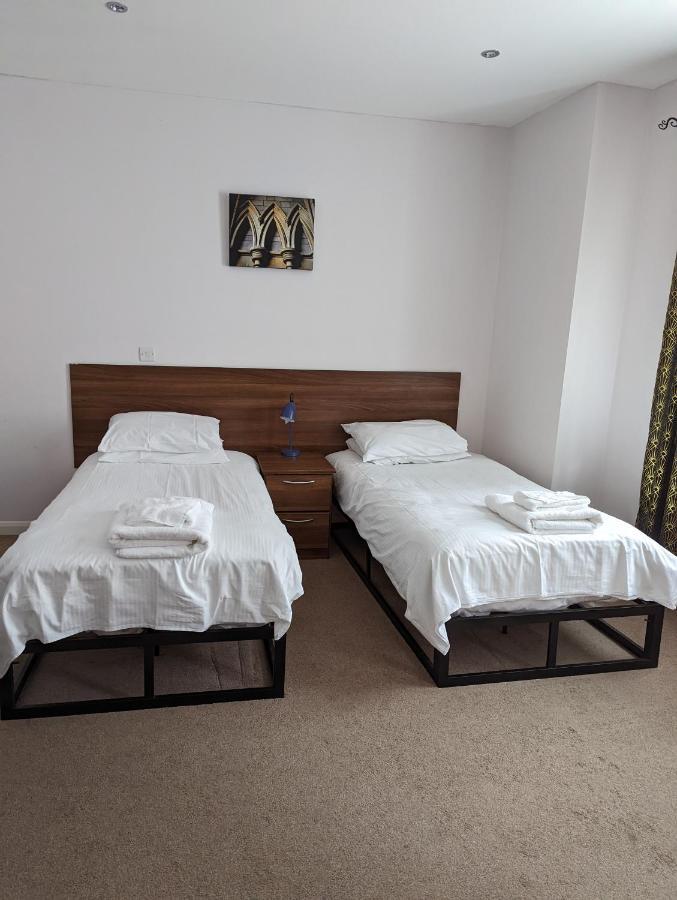 Barley Sheaf, Old Bridge Street En Suite Rooms, Room Only Truro Bagian luar foto