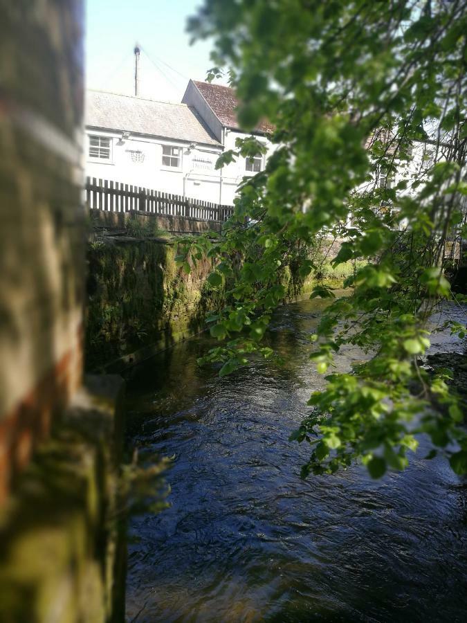 Barley Sheaf, Old Bridge Street En Suite Rooms, Room Only Truro Bagian luar foto