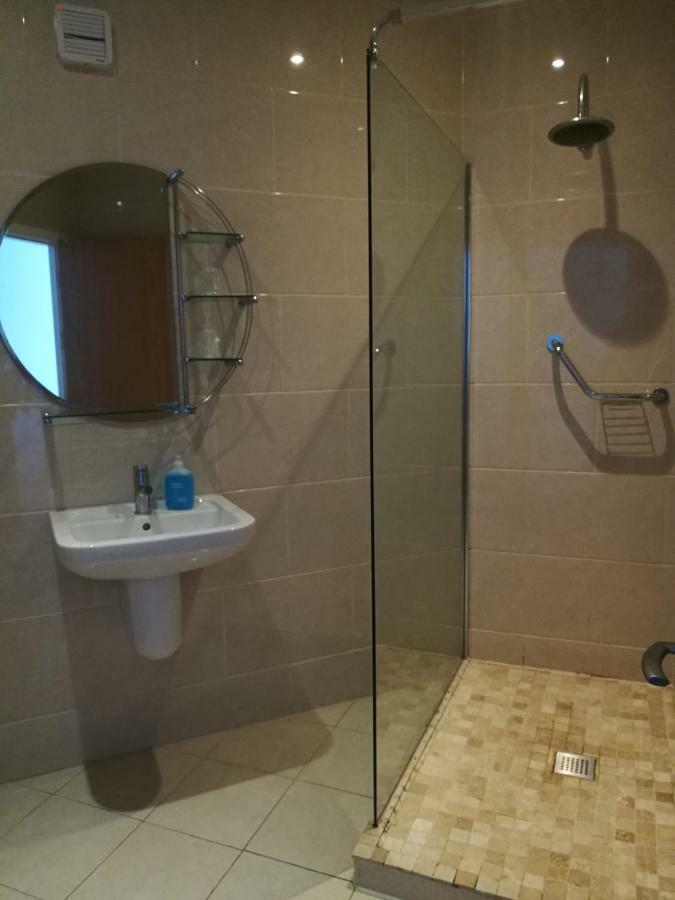 Barley Sheaf, Old Bridge Street En Suite Rooms, Room Only Truro Bagian luar foto