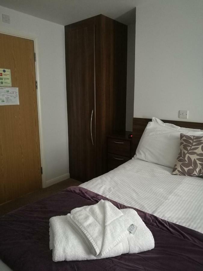 Barley Sheaf, Old Bridge Street En Suite Rooms, Room Only Truro Bagian luar foto